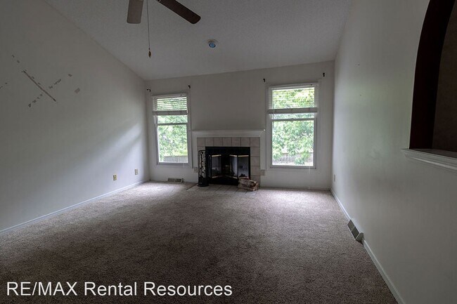 Foto del edificio - 4 br, 3 bath House - 1511 Kinloch Ct