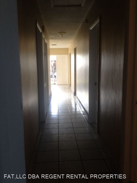 Foto del edificio - 5 br, 2 bath House - 1399 NW 27 AVE