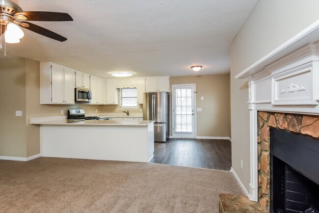 Foto del edificio - 584 Brooks St