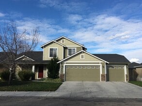 Building Photo - 552 E Anton St Building Photo - 552 E Anton St