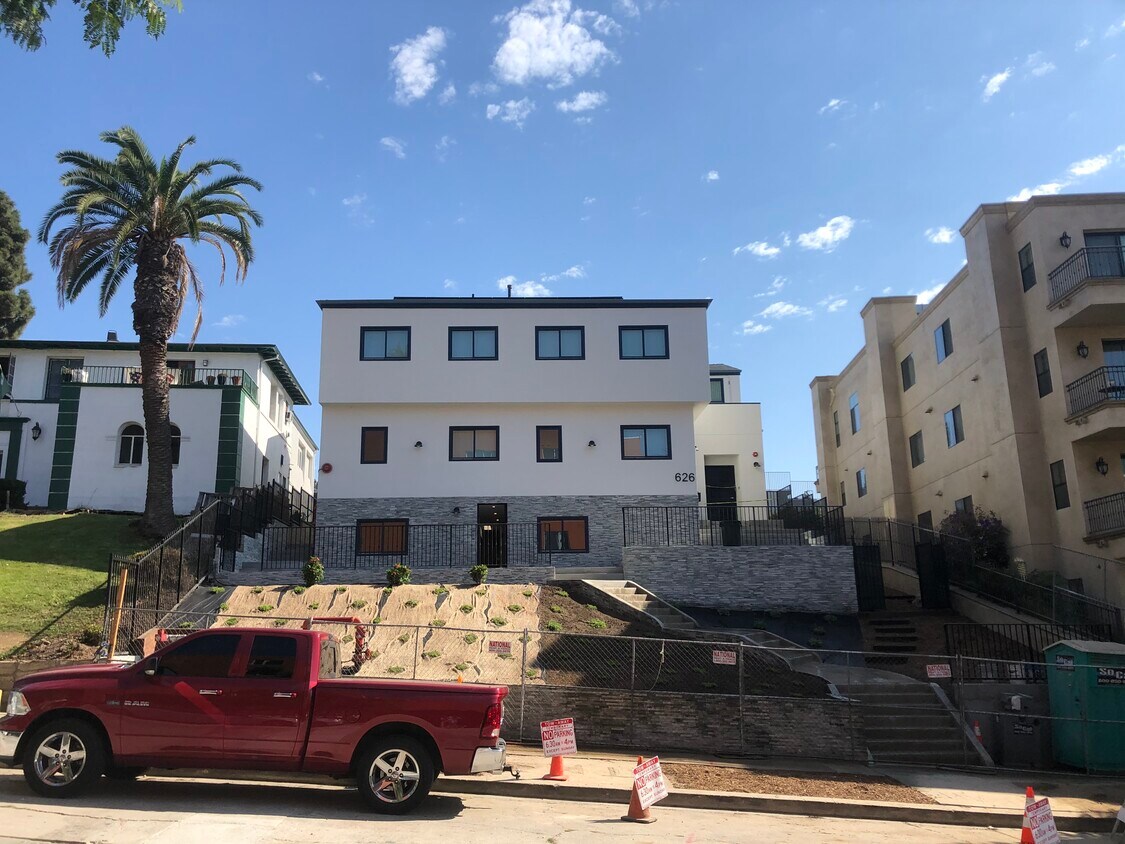 Foto principal - 626 Landfair Ave.