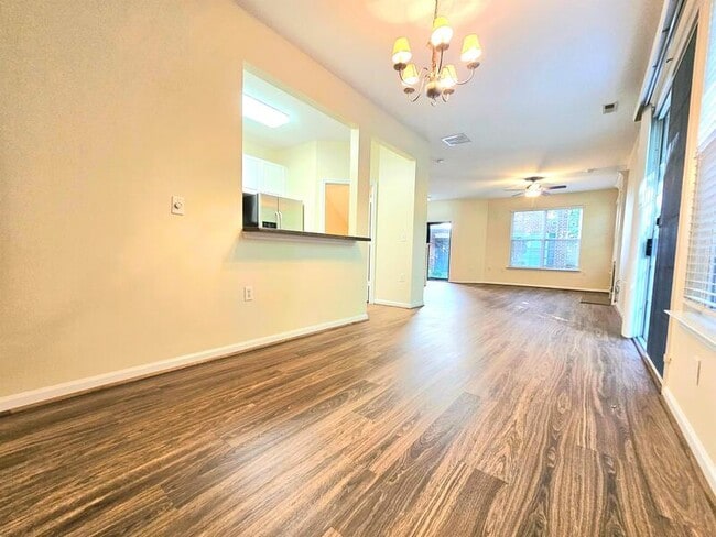 Building Photo - 5260 Elston Ln