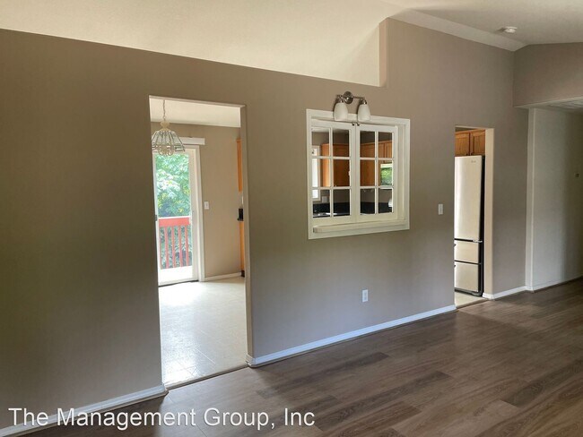 Building Photo - 4 br, 3 bath House - 2070 SW 6th Avenue