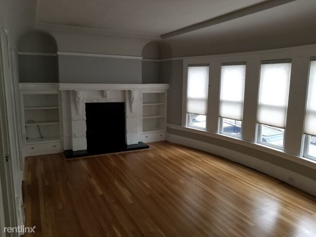 Building Photo - 2 br, 1 bath Apartment - 269 Chattanooga St