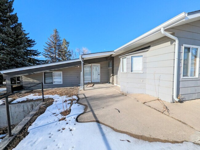 Foto del edificio - 424 Lake Gulch Rd