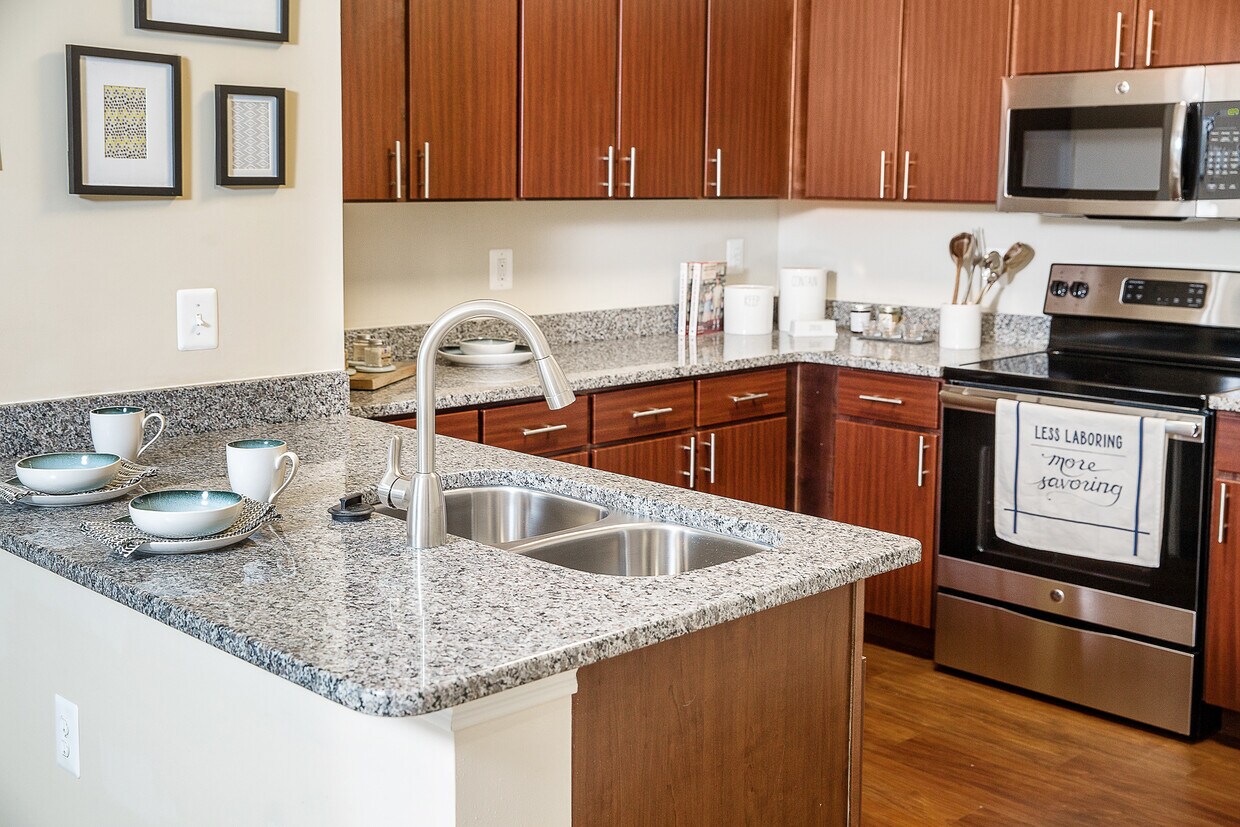 TGM Moorefield Apartments in Ashburn, VA