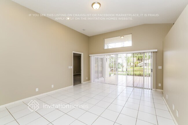 Foto del edificio - 7664 Stirling Bridge Blvd N