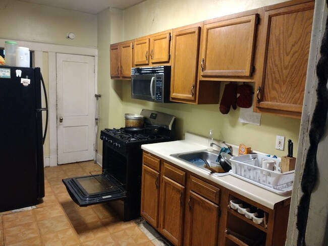 Building Photo - Baltimore home for $15k Down Purchase or Rent