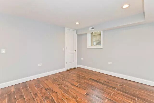 Building Photo - 2825 N Francisco Ave