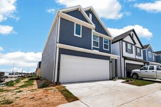Building Photo - 3527 Lovebird Ln