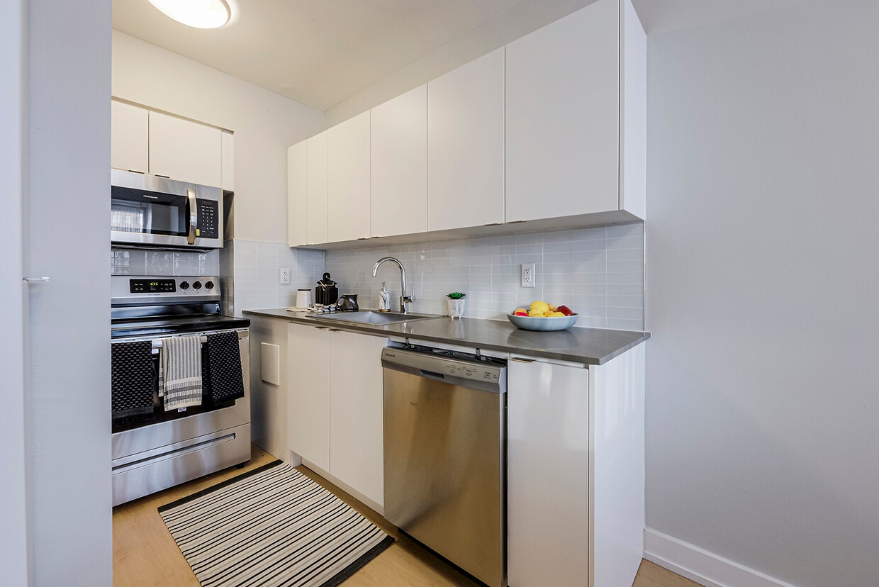 Primary Photo - Lord Dufferin Apartments