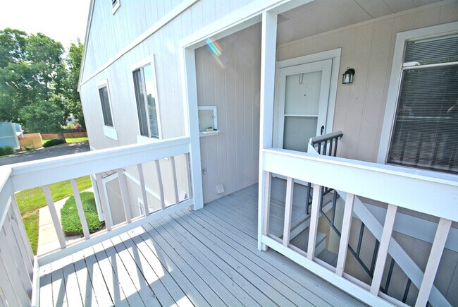 Foto del edificio - Town Home