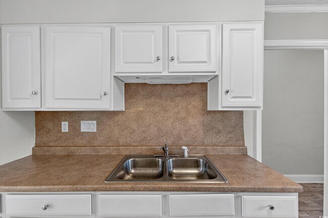 Foto del edificio - 1012 Possum Trot Rd