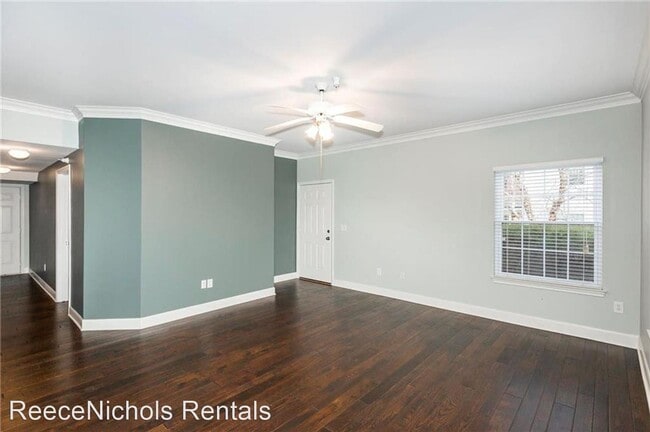 Building Photo - 11629 Tomahawk Creek Pkwy