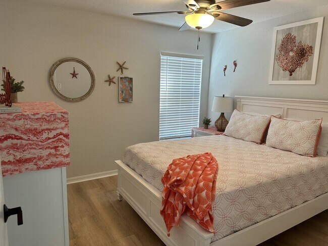 Building Photo - 12174 Terkelsen Ave