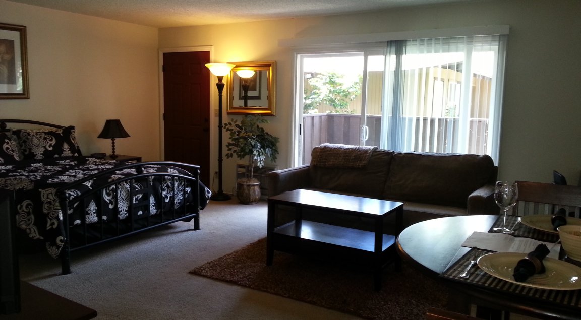 Primary Photo - 1285 Montecito Ave