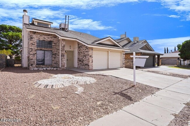 Building Photo - 5224 Roger Maris Dr