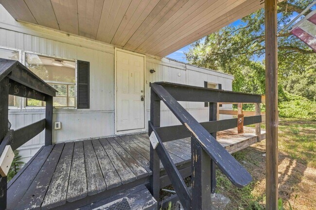 Building Photo - 6437 Spinner Dr