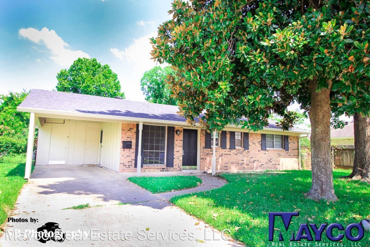 2107 Orbit Dr, Bossier City, LA 71112 House Rental in Bossier City