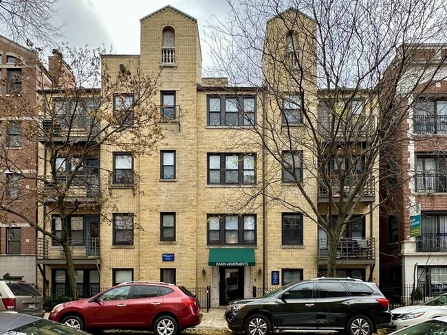 Building Photo - 909 W Dakin St