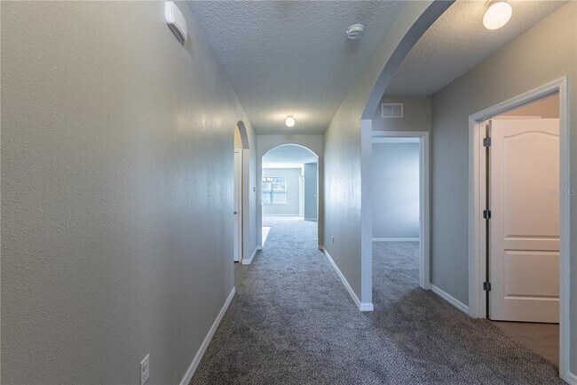 Building Photo - 351 Nova Dr