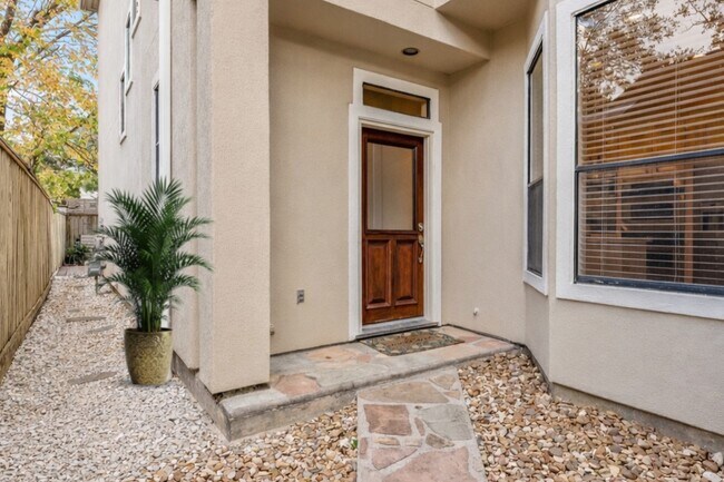 Foto del edificio - 5422 Gibson St