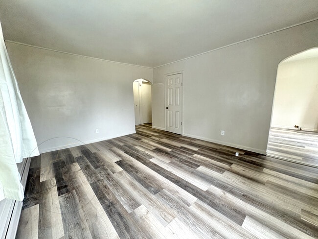 Building Photo - 17725 Longfellow St