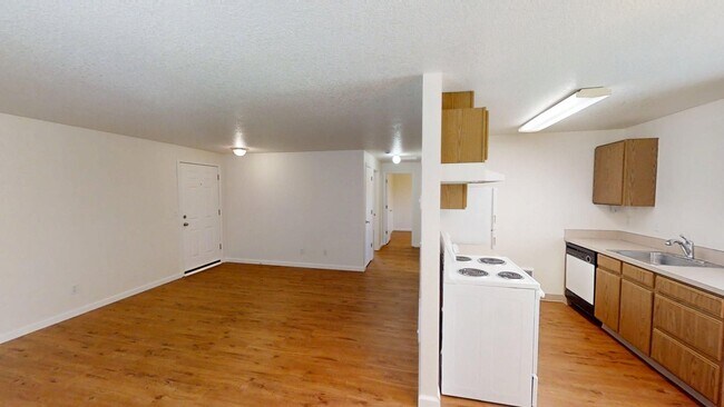 Foto del edificio - 618 NE 93rd Ave