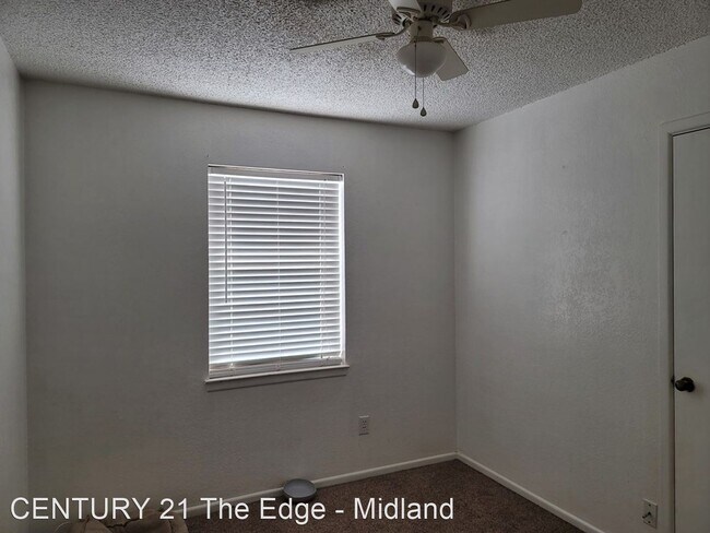 Building Photo - 3 br, 2 bath House - 3304 Neely