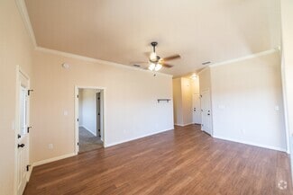 Building Photo - 6866 Jennings Dr