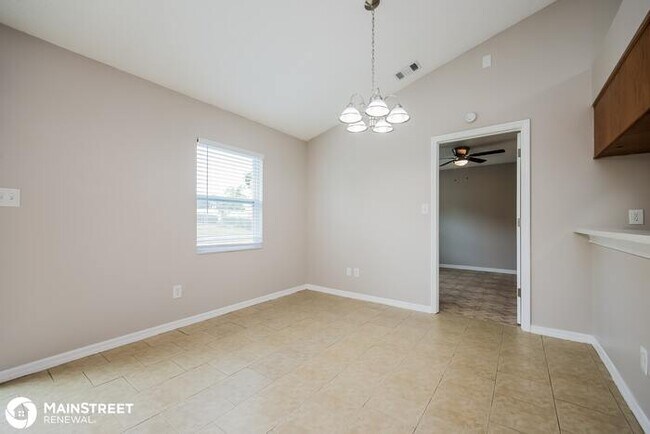 Foto del edificio - 11401 MANDARIN DR, CLERMONT, FL 34711
