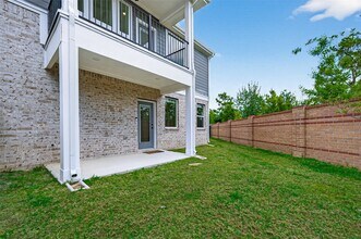 Building Photo - 15174 Post Oak Fls Dr