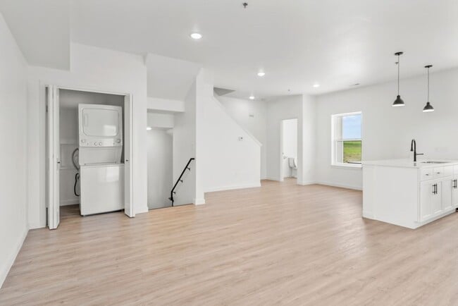 Interior Photo - Twin Oaks Apartments