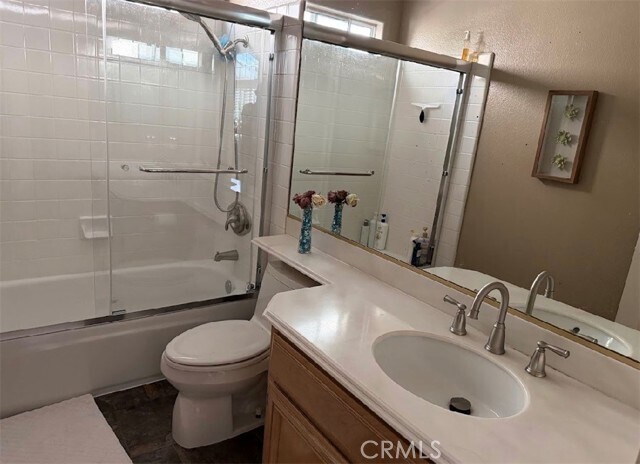 Foto del edificio - 1046 S Mountcrest Ct