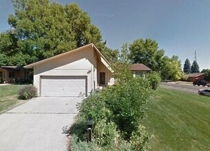 Building Photo - 1754 Yucca Ct