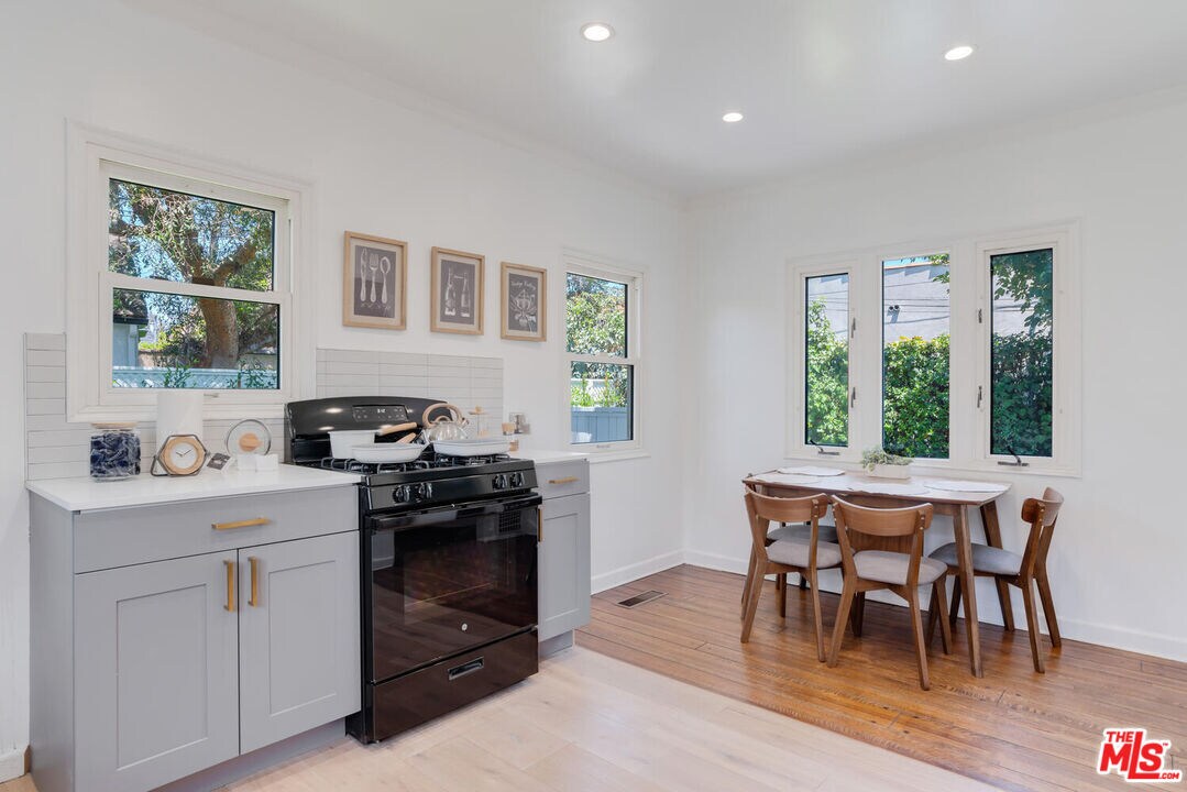 6681 Drexel Ave Houses in Los Angeles, CA Westside Rentals