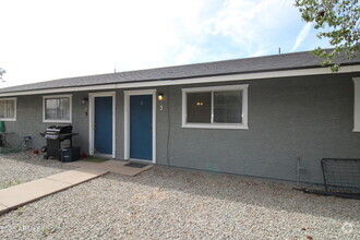 Building Photo - 3002 W Waltann Ln