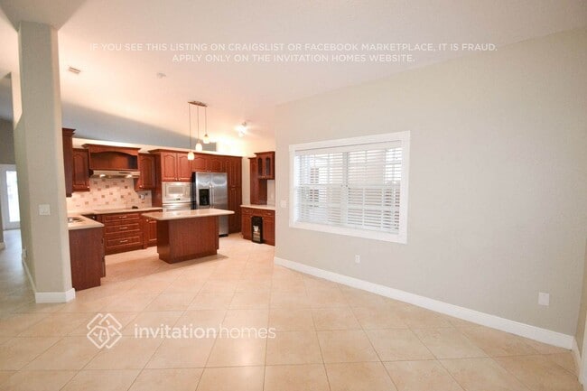Foto del edificio - 9081 NW 148th St