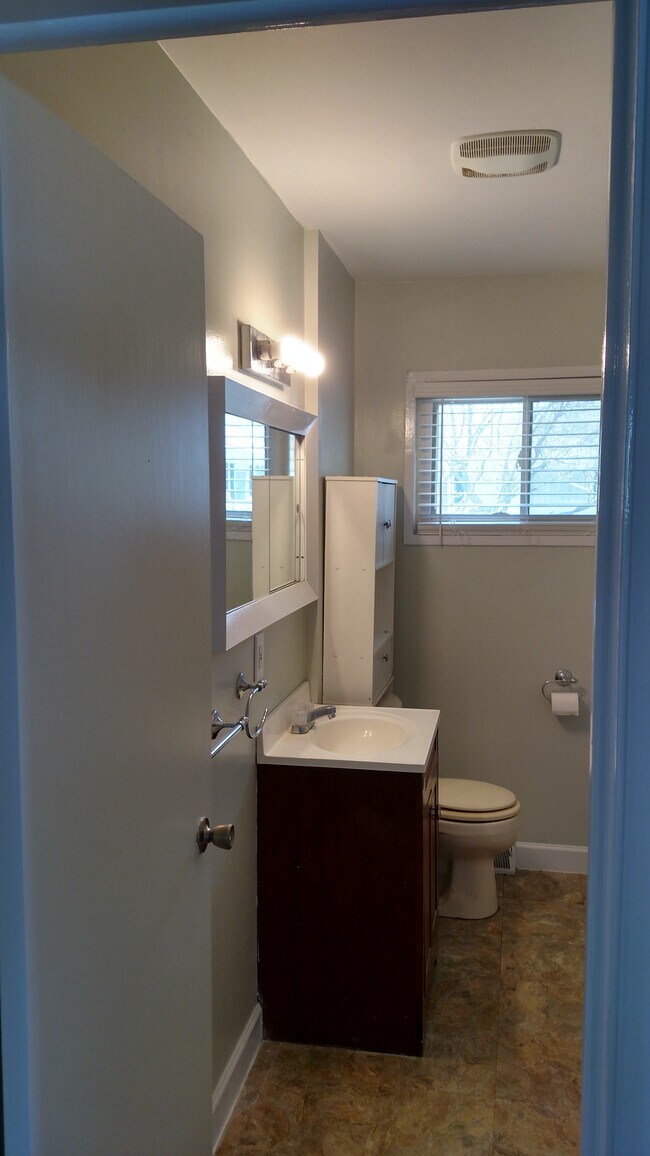 Foto del edificio - 526 Abbyshire Dr