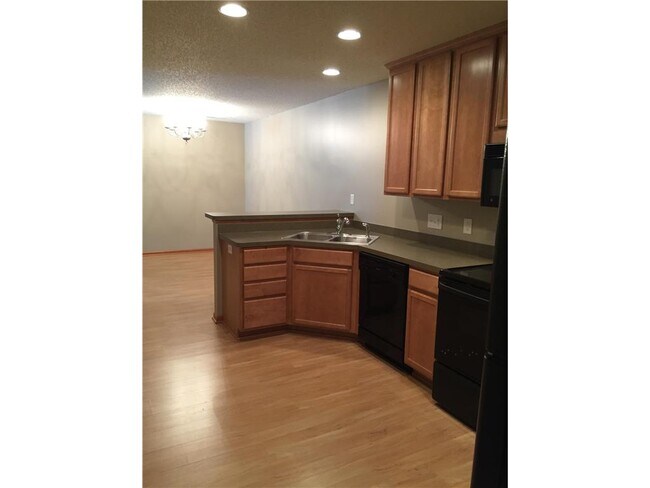 Foto del edificio - 13504 Partridge Cir NW