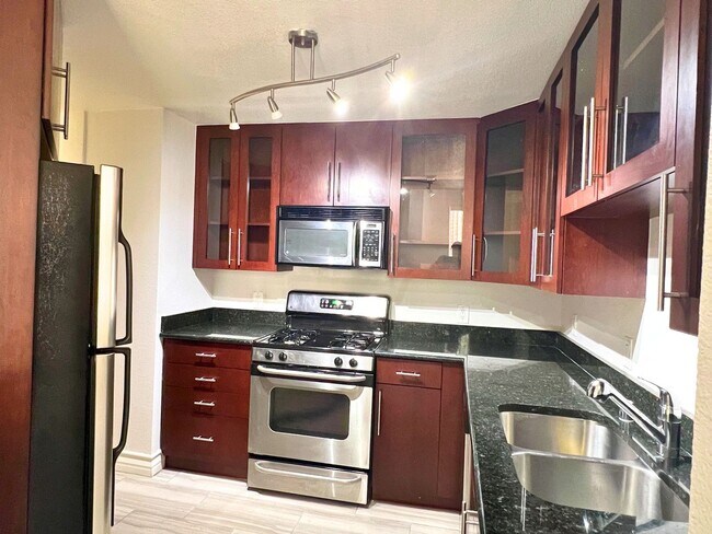 Foto del edificio - Meridian - Unfurnished 1 Bed | 1 Bath Luxu...