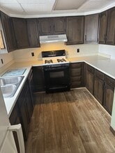 Building Photo - 29 Cedar St