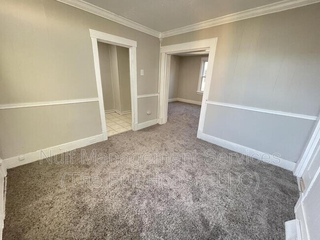 Foto del edificio - 348 2nd St