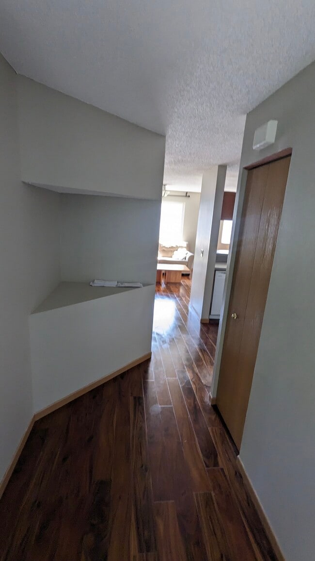 Building Photo - 9105 Klondike Ct