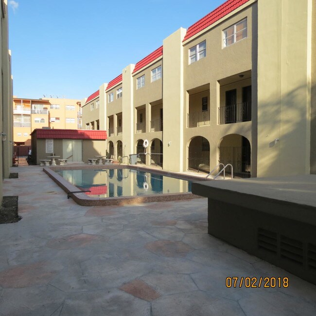 Foto del edificio - 6625 W 4th Ave