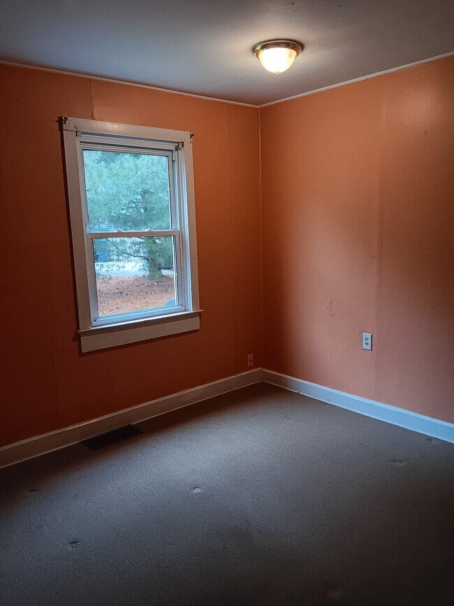 3211 Wadsworth Rd Unit 2, Norton, OH 44203 Apartments in Norton, OH