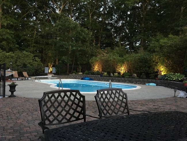 Building Photo - 2408 Apple Ridge Cir
