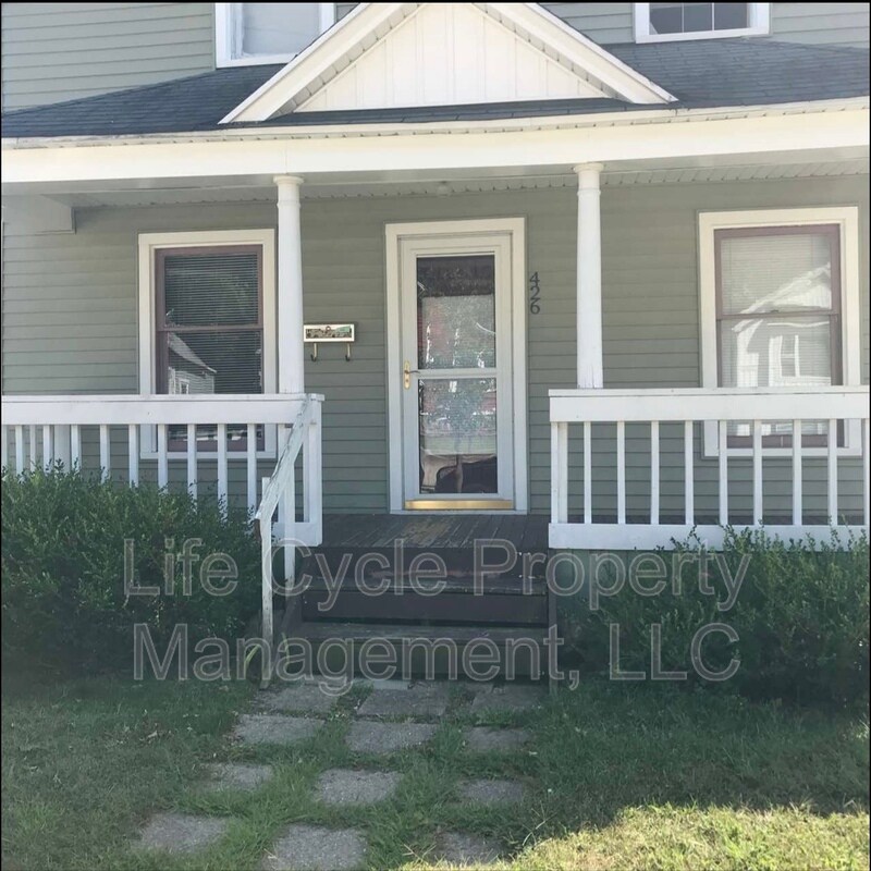 426 Quimby St NE, Grand Rapids, MI 49505 Condo for Rent in Grand