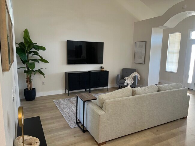 Foto del edificio - 37015 Waldo Dr