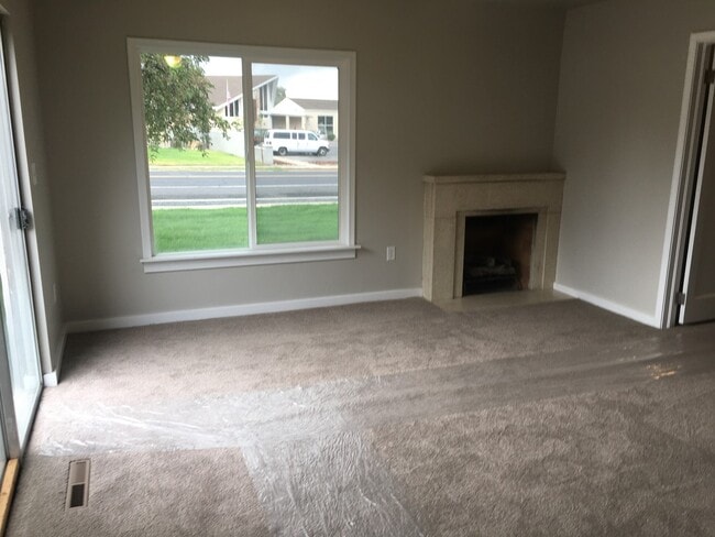 Building Photo - 3597 S 4400 W